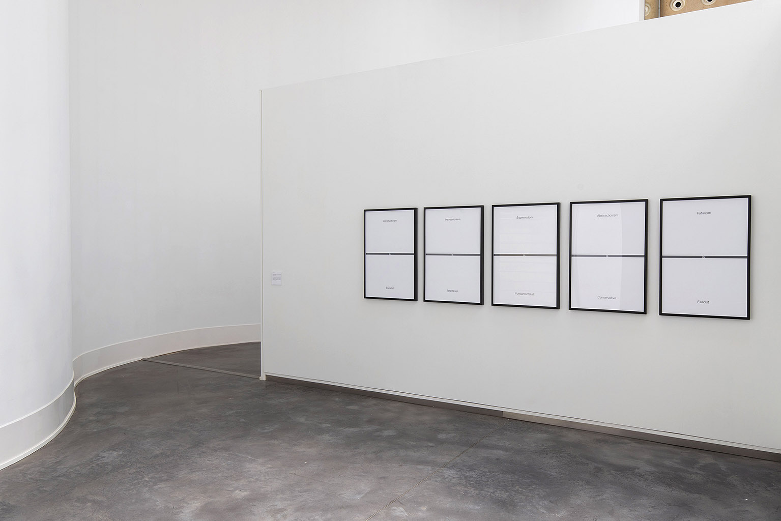 The dynamic Geography of History